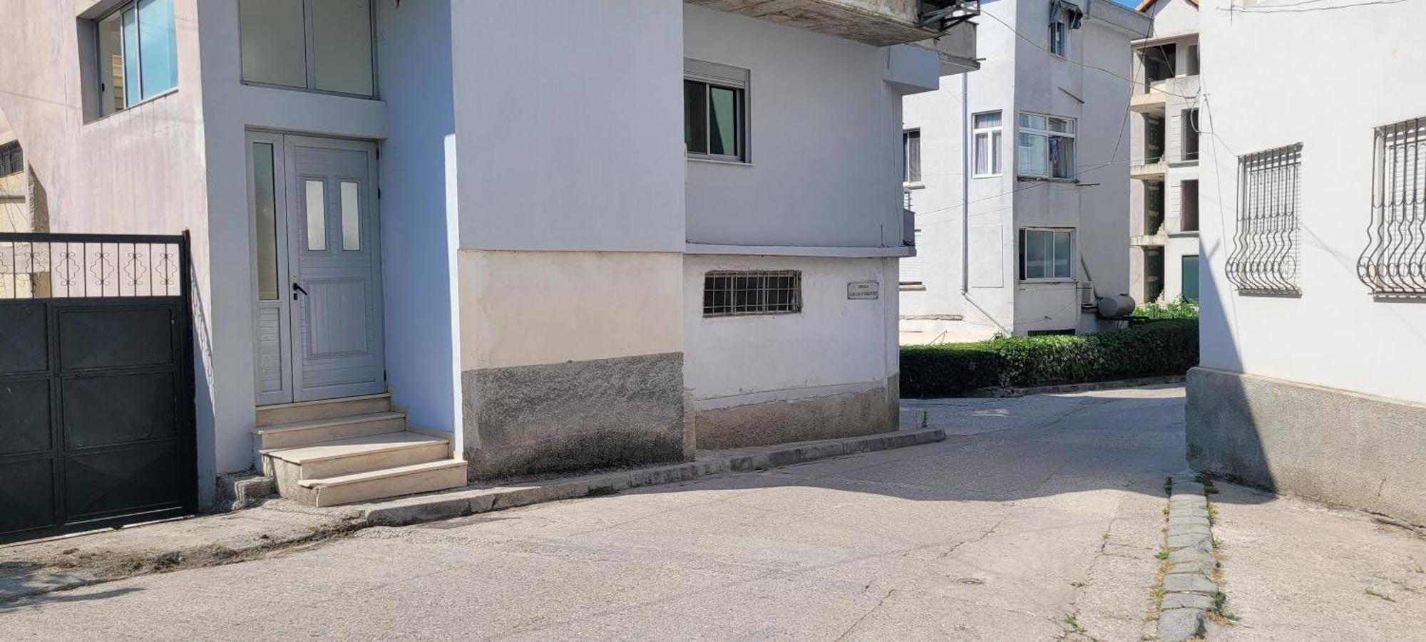Fred's * Gjirokastër